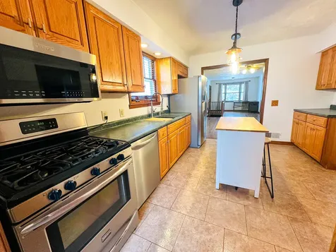 203 East Lake Street Ashkum IL 60911