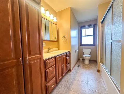 203 East Lake Street Ashkum IL 60911