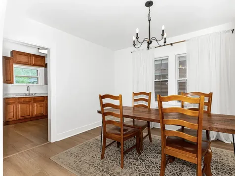 1029 Front Street Aurora IL 60505
