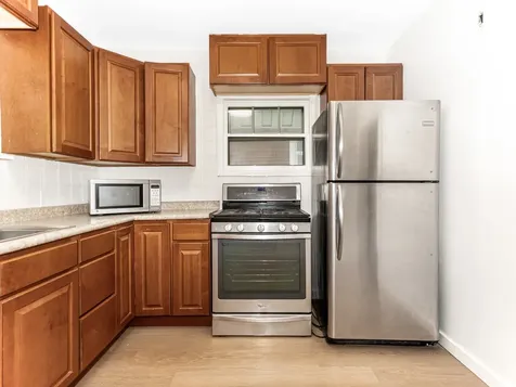 1029 Front Street Aurora IL 60505