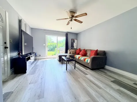 2109 Park Street Rolling Meadows IL 60008