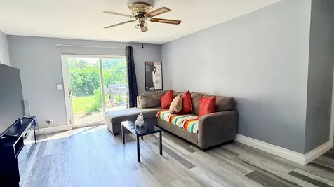 2109 Park Street Rolling Meadows IL 60008