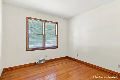 303 North Green Street Mchenry IL 60050