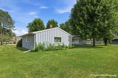 303 North Green Street Mchenry IL 60050