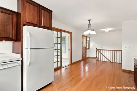 303 North Green Street Mchenry IL 60050