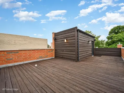 1633 North Wolcott Avenue Chicago IL 60622
