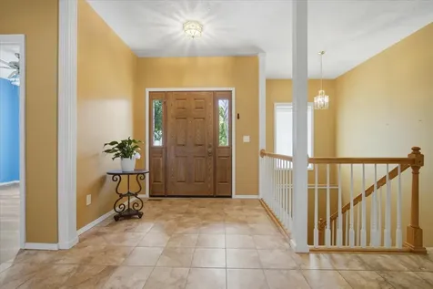 604 Eddy Road Bloomington IL 61704