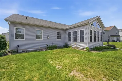 604 Eddy Road Bloomington IL 61704