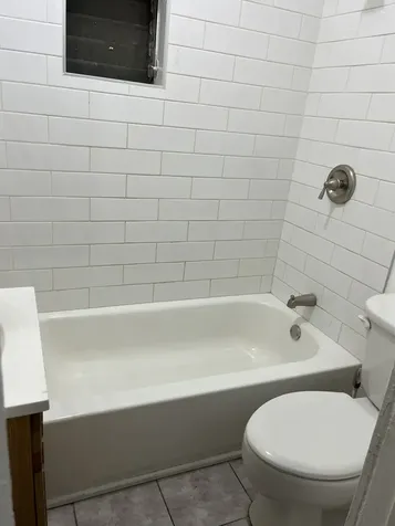 33 East 119th Street Chicago IL 60628