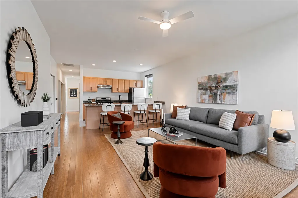 2146 North Lawndale Avenue Chicago IL 60647