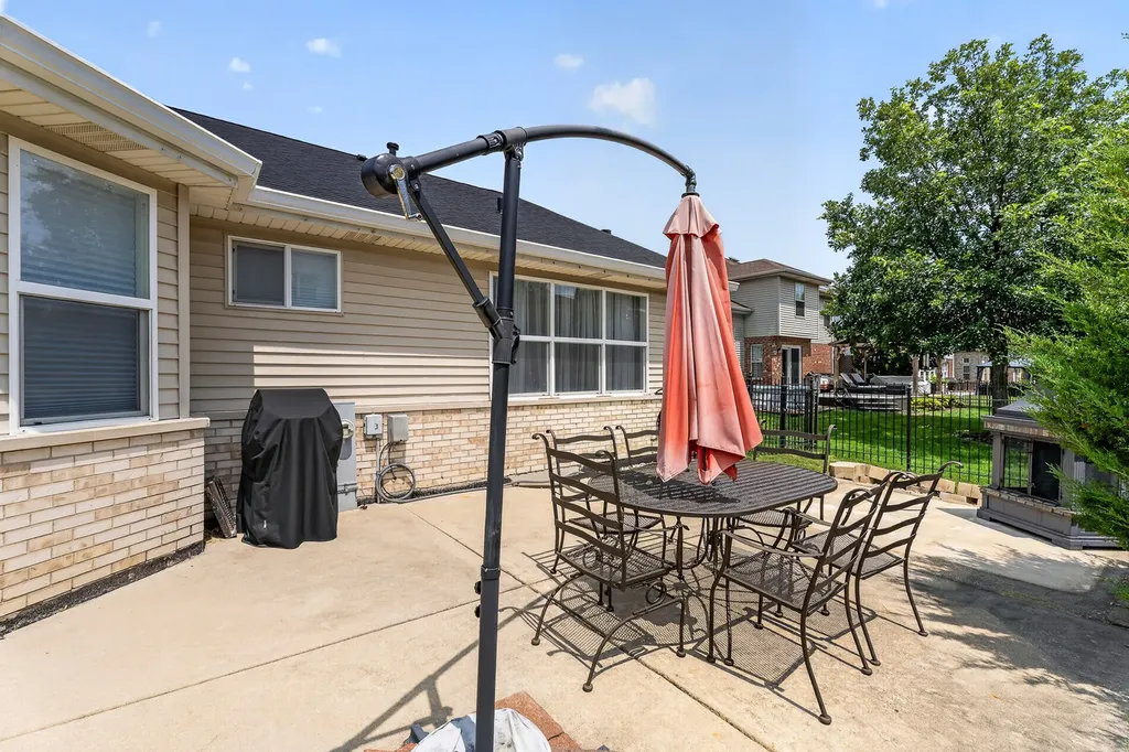 16709 Karen Springs Drive Lockport IL 60441