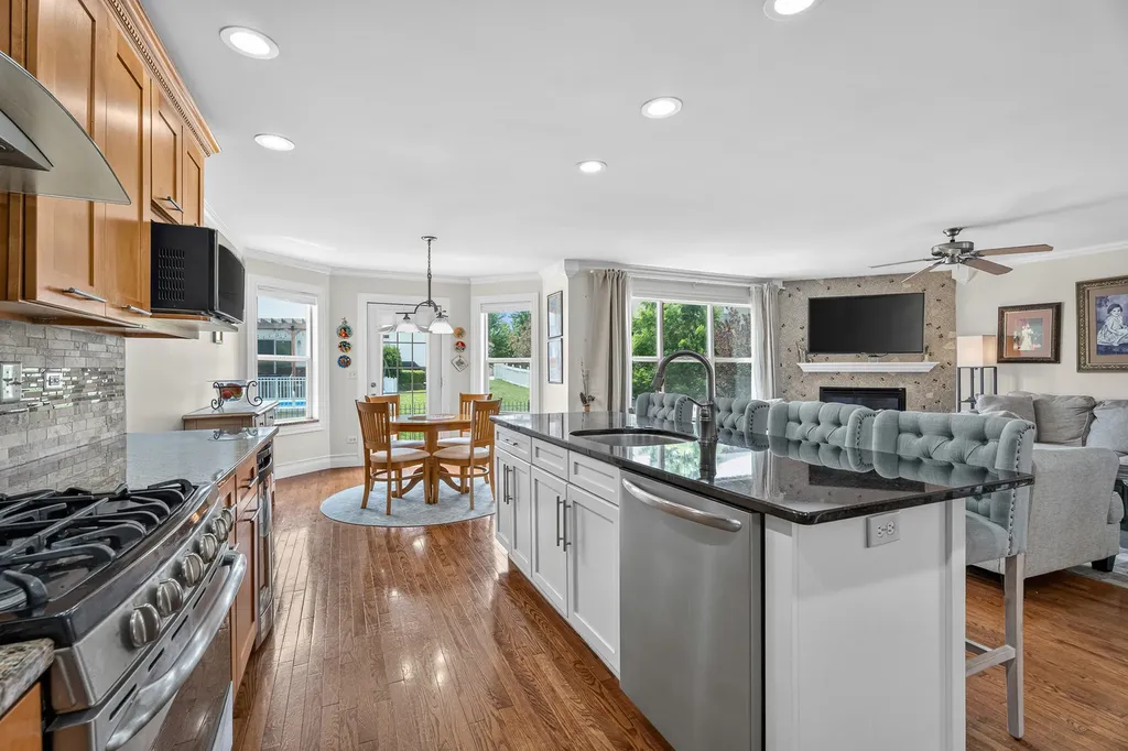 16709 Karen Springs Drive Lockport IL 60441