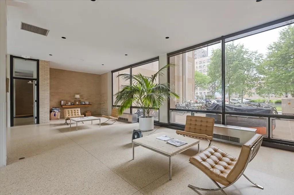 5530 South South Shore Drive Chicago IL 60637