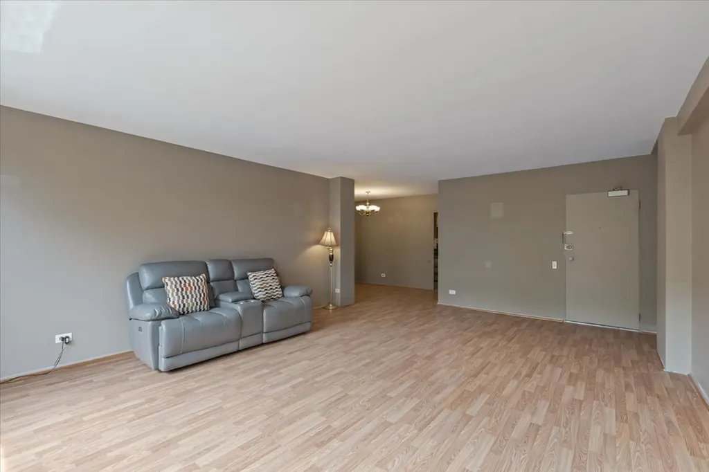 5530 South South Shore Drive Chicago IL 60637