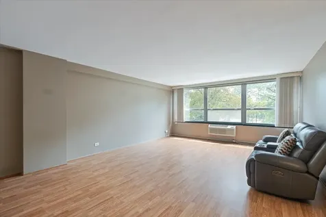 5530 South South Shore Drive Chicago IL 60637