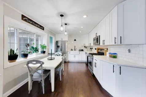 502 Shadywood Lane Elk Grove Village IL 60007