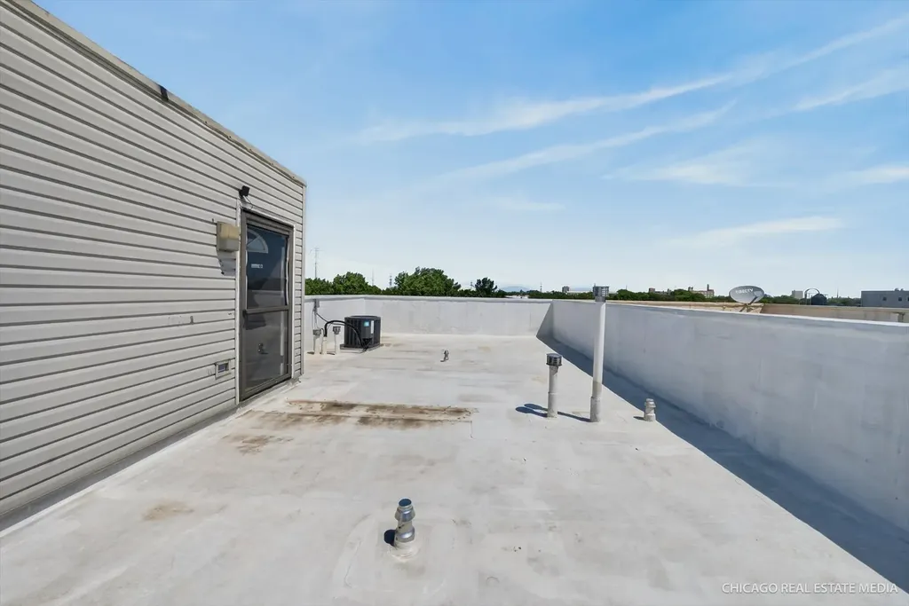 2546 West Washington Boulevard Chicago IL 60612