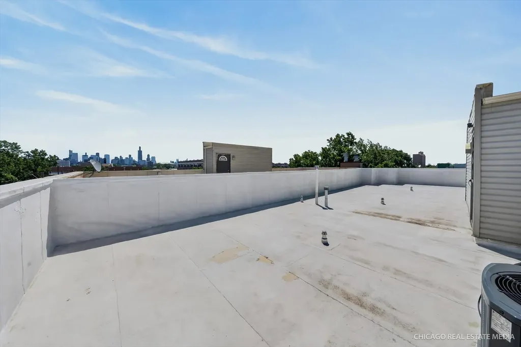 2546 West Washington Boulevard Chicago IL 60612