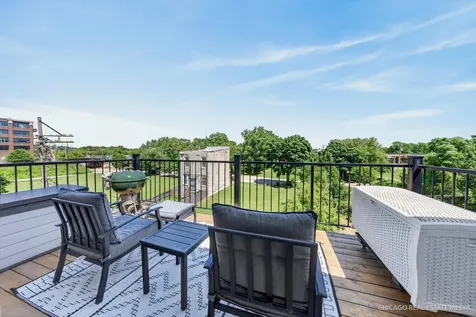 2546 West Washington Boulevard Chicago IL 60612
