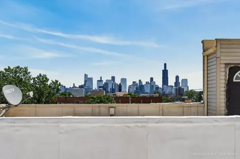 2546 West Washington Boulevard Chicago IL 60612