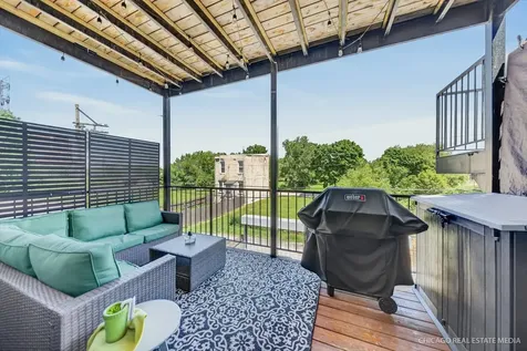 2546 West Washington Boulevard Chicago IL 60612