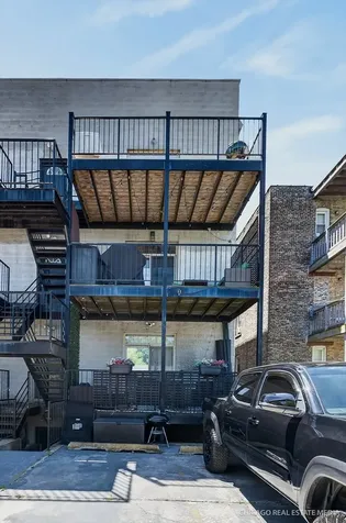 2546 West Washington Boulevard Chicago IL 60612