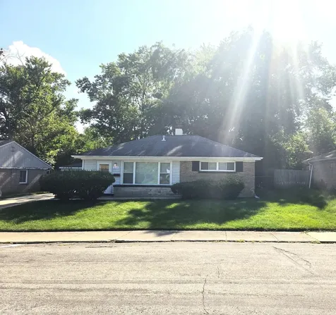 277 Minocqua Street Park Forest IL 60466