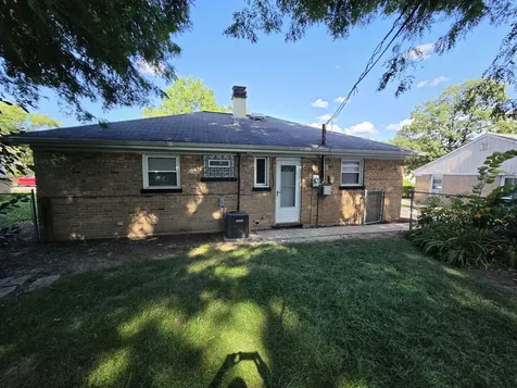 277 Minocqua Street Park Forest IL 60466