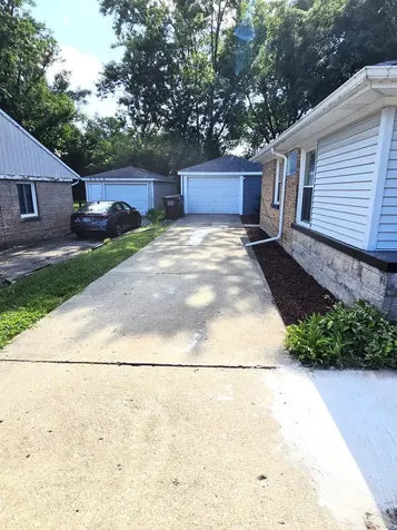 277 Minocqua Street Park Forest IL 60466