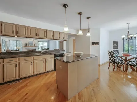 116 Cayuga Court Bloomingdale IL 60108