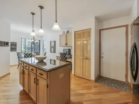 116 Cayuga Court Bloomingdale IL 60108