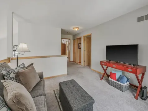 116 Cayuga Court Bloomingdale IL 60108