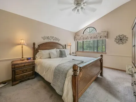 116 Cayuga Court Bloomingdale IL 60108