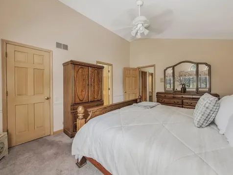 116 Cayuga Court Bloomingdale IL 60108