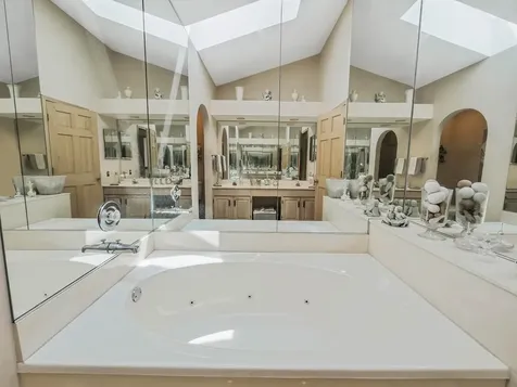 116 Cayuga Court Bloomingdale IL 60108