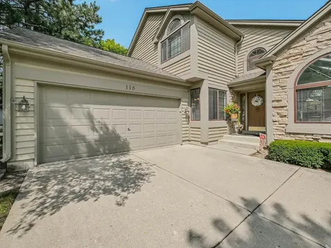 116 Cayuga Court Bloomingdale IL 60108