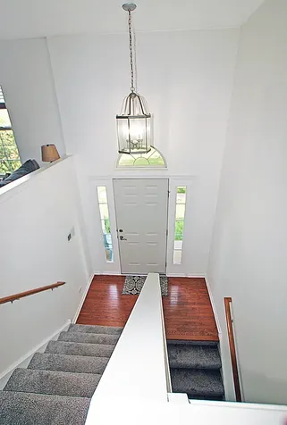 2436 Emily Lane Elgin IL 60123
