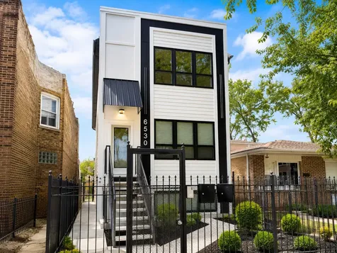 6530 South Champlain Avenue Chicago IL 60637
