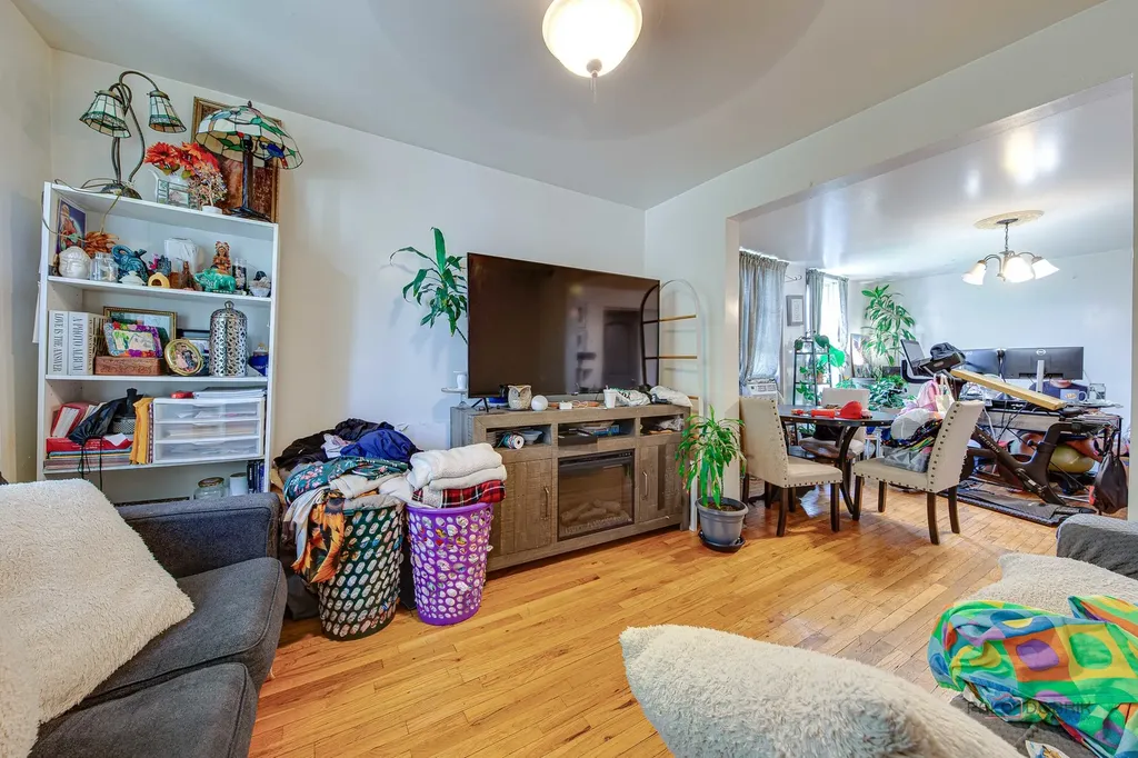 1408 North Central Park Avenue Chicago IL 60651