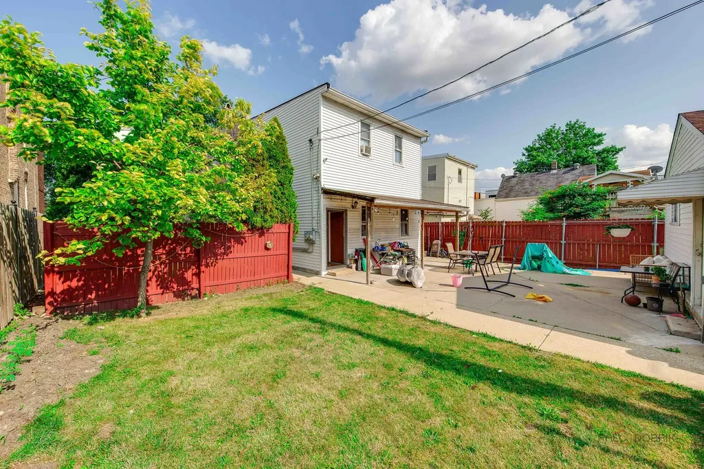 1408 North Central Park Avenue Chicago IL 60651