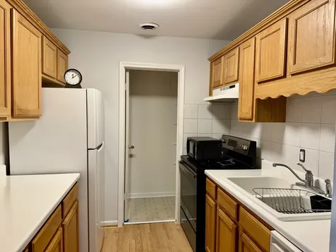 5721 West 103rd Street Oak Lawn IL 60453