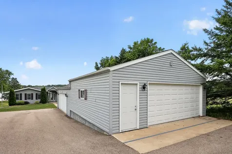 1904 Baintree Road Davis IL 61019