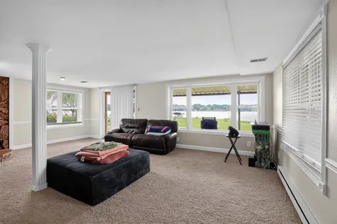 1904 Baintree Road Davis IL 61019