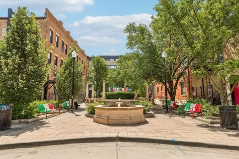 1320 West Grenshaw Street Chicago IL 60607