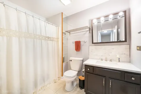 1152 Pinetree Lane Bartlett IL 60103