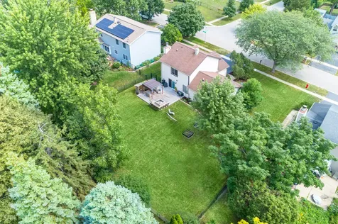 1152 Pinetree Lane Bartlett IL 60103