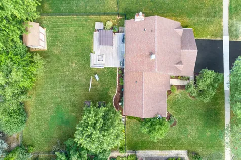 1152 Pinetree Lane Bartlett IL 60103