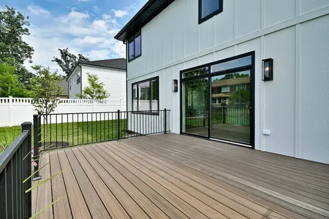 389 Preserve Lane Wood Dale IL 60191