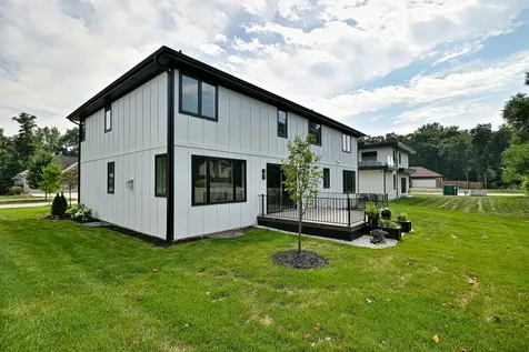 389 Preserve Lane Wood Dale IL 60191