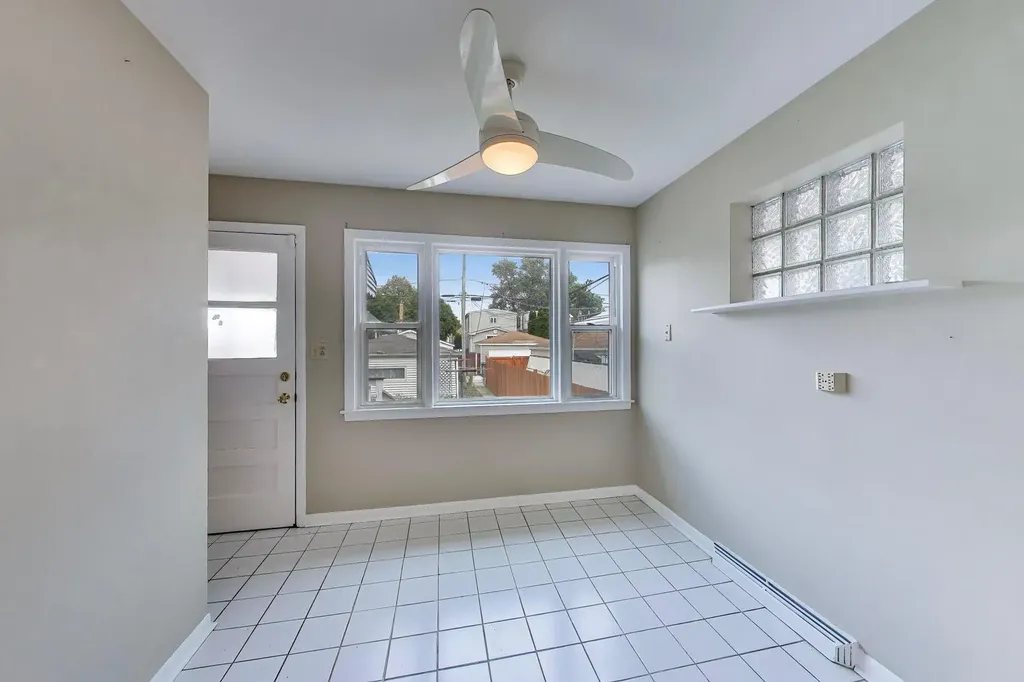 2941 North Rutherford Avenue Chicago IL 60634